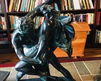 large  Fighting  Roman Gladiators   Statue