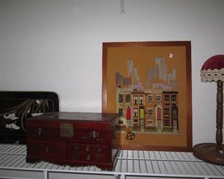 Jewelry box with Asian lock/key