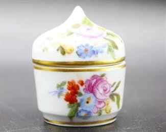 Vintage Kuznecovs Made in Lativa Porcelain Flower Small Trinket Box