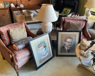 MR AMD MRS HOME OWNER LIVE ON. ,UNIQUE WHITE LAMP