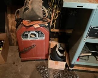 OLD WELDER 