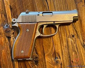 STERLING ARMS Mark II Stainless .380