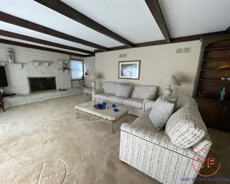 BROYHILL Sofa and Loveseat