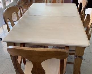 All Wood Furniture Kitchen Table w 2 Arm Chairs and 4 Side Chairs