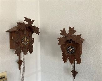 cuckoo clocks in need of repair
