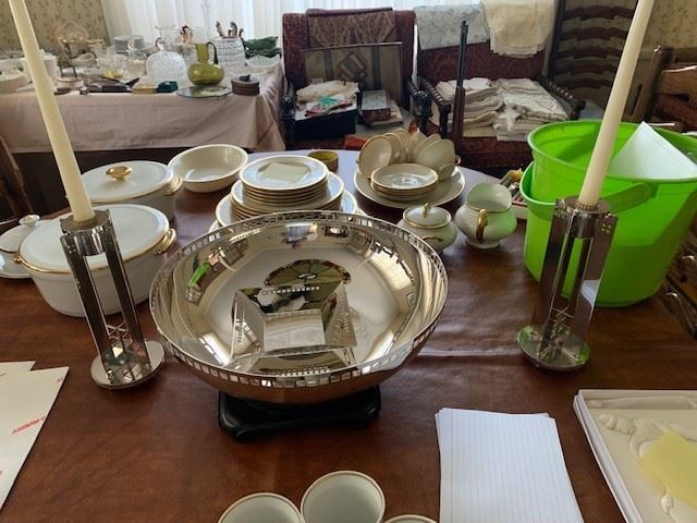 3 Pieces Richard Meier for Swid Powell - silver-plated skyscraper  Large Bowl  - Pair of  Candle sticks -  