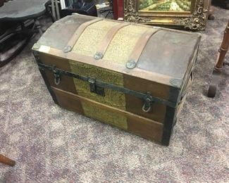 Small dome top trunk