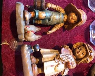 Onri carved wooden figures 