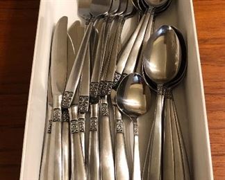 30 pieces Stanley Roberts stainless flatware 