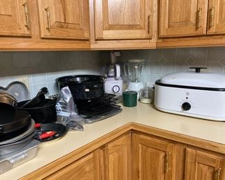 Small kitchen appliances