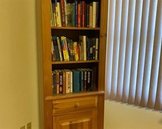 Broyhill bookcase