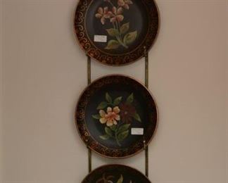Accent plates and plate holder