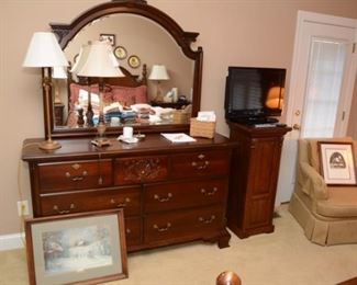 matching dresser and mirror, single lamps, pictures