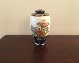 Small Japanese vase