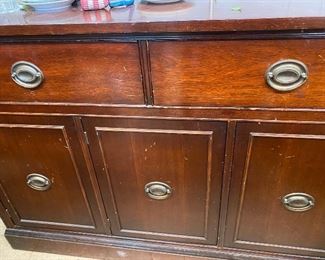 Antique Duncan Phyfe Sideboard/Buffet Mahogany