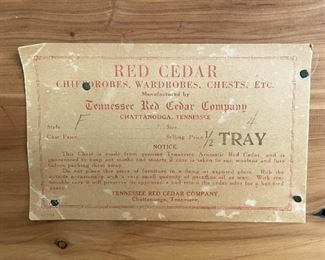 Gorgeous Large Red Cedar Chest / Trunk (Photo 4 of 4)