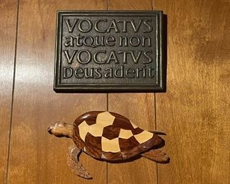 Wall Hangings / Wall Plaques / Home Decor