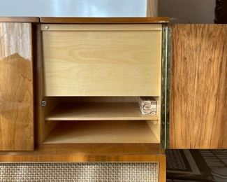 Stunning Grundig Majestic Stereo Console with Garrard Turntable & 1 Floor Speaker (Photo 8 of 10)