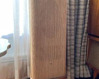 Stunning Grundig Majestic Stereo Console with Garrard Turntable & 1 Floor Speaker (Photo 10 of 10)