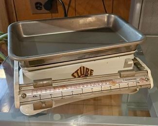 Vintage Stube Balance Scale (needs repair)