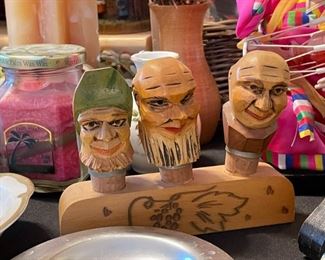 Wood Carved Wine Stoppers