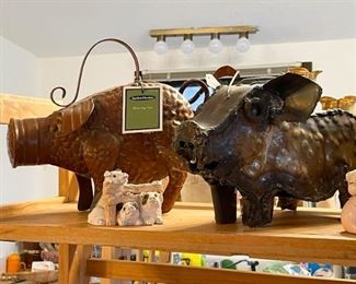 Pig Watering Can, Metal Pig Statue, Figurines