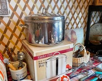 Cooks Club Stock Pot