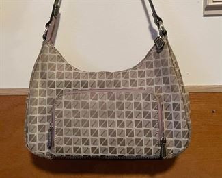 Women's Purses & Handbags