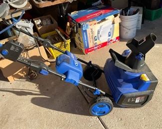 40-Volt Cordless Snow Blower (Photo 1 of 3)