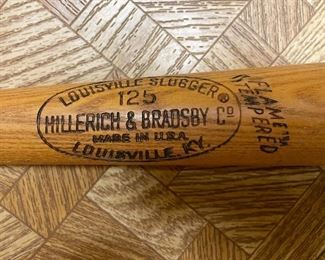 Vintage Louisville Slugger Baseball Bat, Mickey Mantle (Photo 2 of 3)