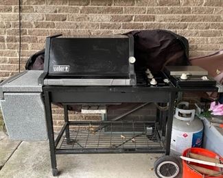 Weber Grill (Photo 1 of 3)