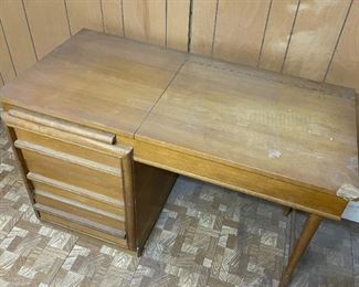 Vintage MCM Vanity (mirror is broken), Photo 2 of 3