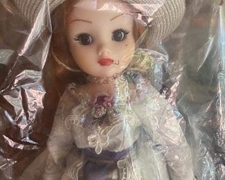 100'S OF DOLLS THAT SELL IN $100'S JUST $15.00 TO $60.00 AT OUR SALE!
