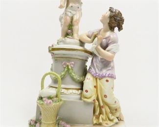 ANTIQUE VOLKSTEDT KARL ENS LADY & CHERUB PUTTI FIGURINE SAGE CROWN PORCELAIN            $434 plus shipping
 
 
DETAILS:
ANTIQUE 1900 ("KVE" between 1900 and 1920)
Karl Erns
Porcelain Figurine 
Cherub/Putti Giving Lady a Sage Crown (gifted with wisdom)
 
Condition:  Overall nice condition for an antique piece. 