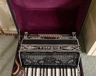 La Tosca Italian accordion.