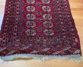 $150                                                                                                              HAND KNOTTED RICH GEM TONED GEOMETRIC PATTERN ACCENT RUG
Beautiful hand knotted rug in a geometric pattern.  This rug is a fantastic choice for Mission Traditional or Eclectic look.  The gem colored tones are rich and on trend with current decor style.
DETAILS + DIMENSIONS:
57"L x 42"W
CONDITION: This piece shows signs of wear mostly visible on the edges and fringe.  Please refer to photo's for a more detailed look at condition.  We make every attempt to list and photograph any defects or signs of wear that are significant to this sale. 
LOCAL PICK UP BOYDS, MD.  BUYER IS RESPONSIBLE FOR ANY NECESSARY DISASSEMBLY AND ALL COSTS ASSOCIATED WITH SHIPPING OR PICK UP.    