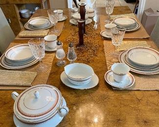 Perfect for the Holidays! 
We will Pre Sell! Call Donna at 850-516-2425
This is a Perfect China Set for Christmas with the Red and Gold Color! We will Pre Sell this Noritake Set Doral Maroon.  Setting for 12. And More! 
