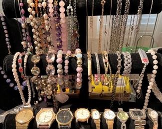NECKLACES, BRACELETS AND WATCHES