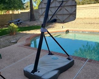 ($33) Portable Basketball Hoop