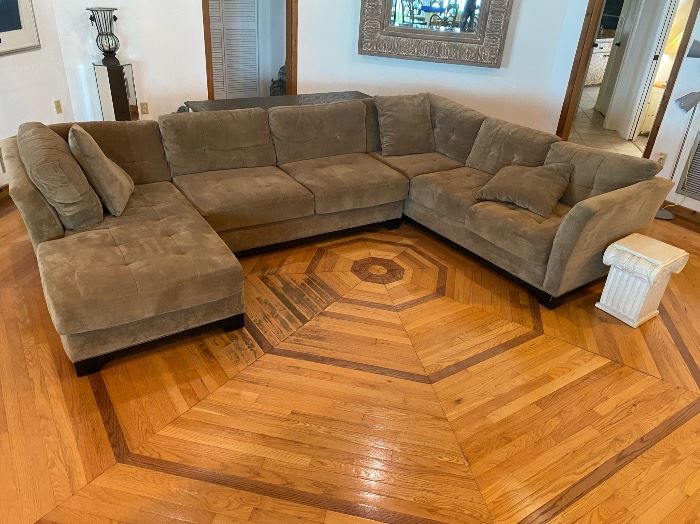 3 piece sectional 18" tall at seat,
Ottoman piece pictured left 66" X 34" Love Seat Piece pictured center 62" X 37" Couch piece pictured right 93" X 37" Sofa Width at back 11 ft