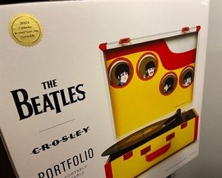 Beatles collectible record store day limited edition record player new in box