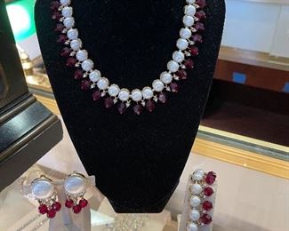 Safari vintage jewelry