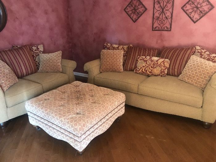 RD ESTATE SALES Toms River starts on 11/13/2021