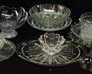 CLEAR GLASS BOWLS, SERVING DISHES,