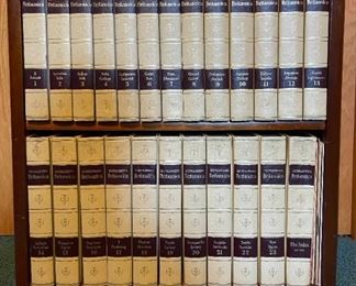 Britannica Encyclopedia 23 Volume Collection Plus Atlas