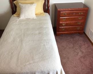 Broyhill Twin Bed with Matching Dresser