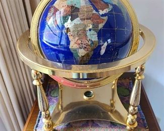 Collectable Globe and Map of the World