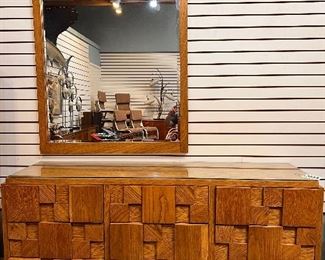 Lane Staccuto dresser with mirror