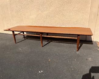 Surfboard coffee table with raised edges 5' 10"
