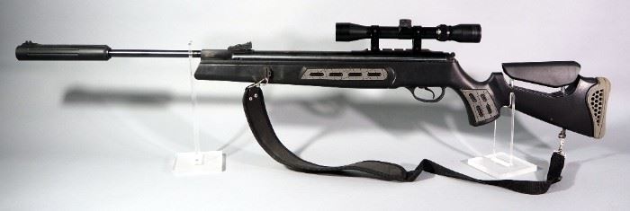 Quattro Trigger Model 125 Sniper .25 Cal Pellet Gun, With Optima 3-9x32 Scope And Nylon Sling
